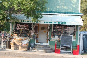 8 August 2012 Gracies Antiques Dillon Storefront